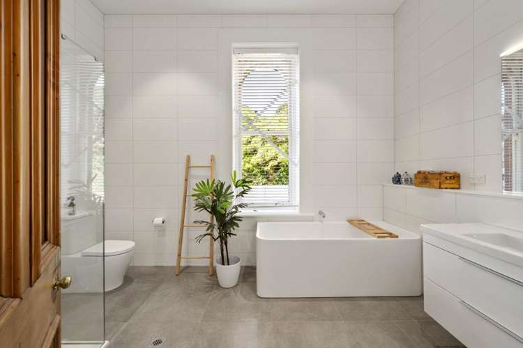 13 Buckle Street 1313_17