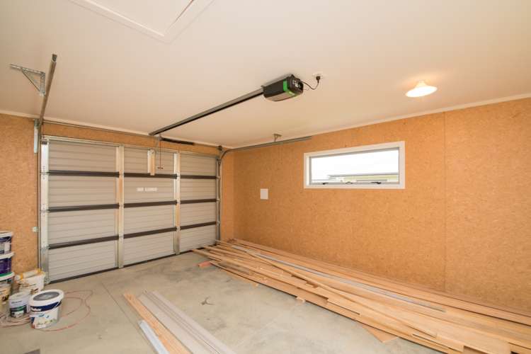 28 Wescombe Grove Feilding_14