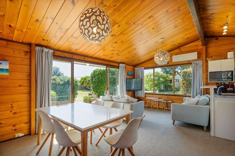 23 Pitkethley Circle Pauanui_16