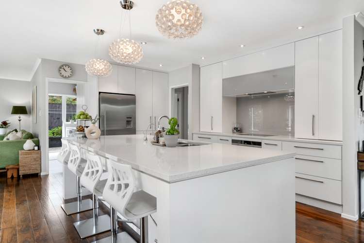 11 Holly Way Sunnyhills_10