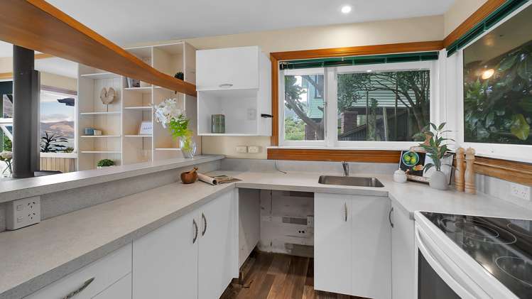 2 Randolph Terrace Lyttelton_18