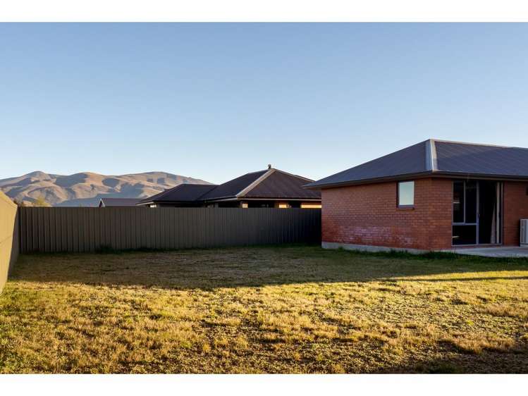 19 Greenfield Place Twizel_32