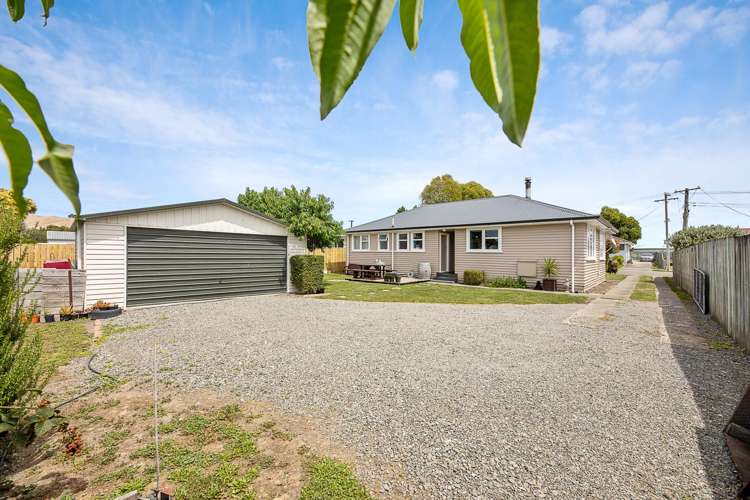 5 Gill Crescent Redwoodtown_16