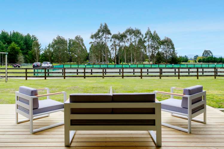 341 White Road Broadlands_5