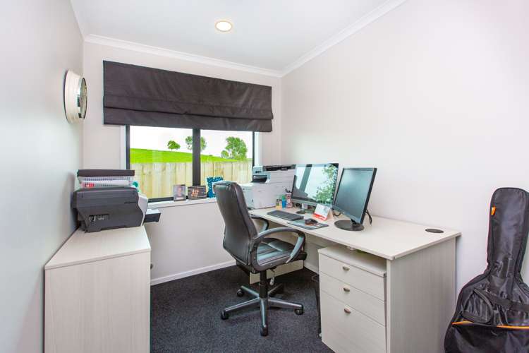 24 Kawariki Drive Baverstock_13