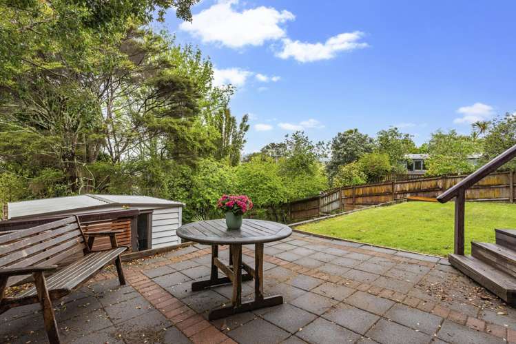255 Glengarry Road Glen Eden_6