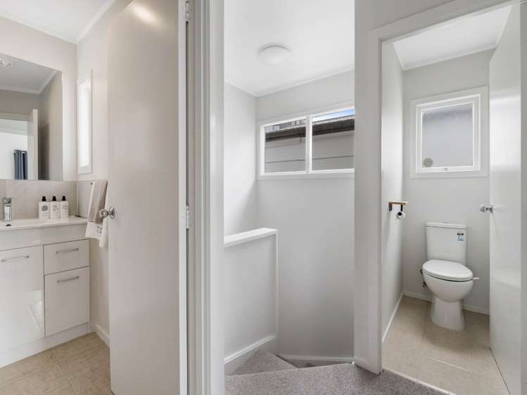 3/22 Hogans Road Glenfield_13