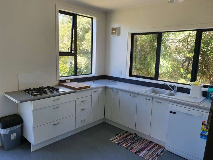 8 Retter Street Paparangi_6