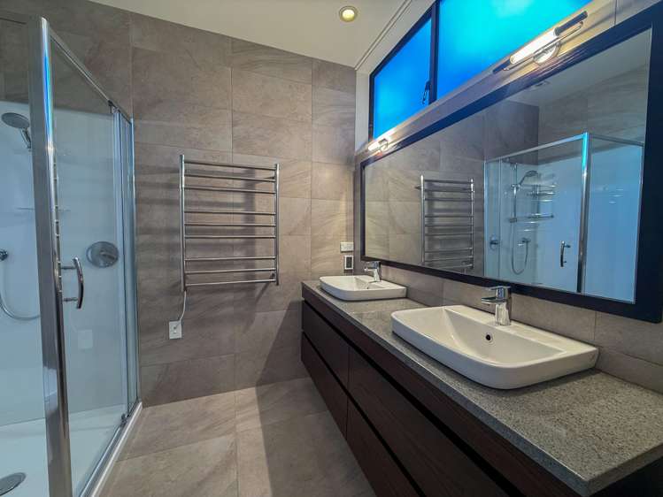 6 Wynsfield Garden Saint Heliers_9