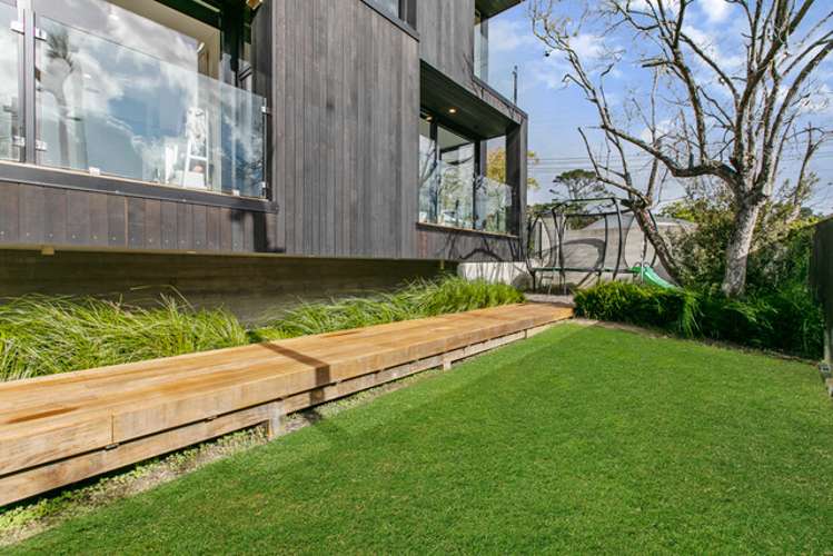 317 Beach Road Campbells Bay_17