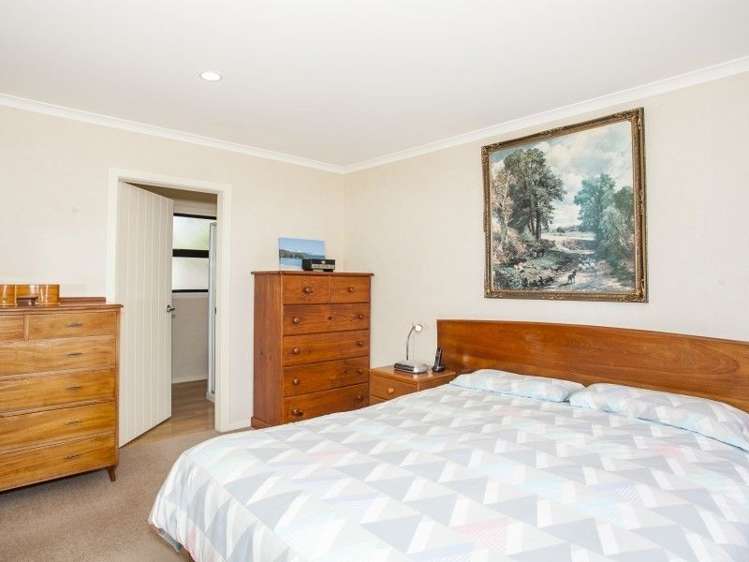 7 Florence Avenue Palmerston North Central_11