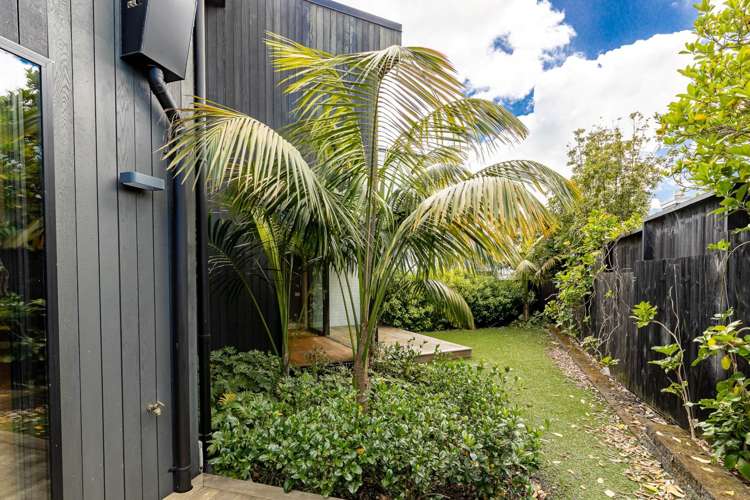 2 Graceville Lane Saint Heliers_11