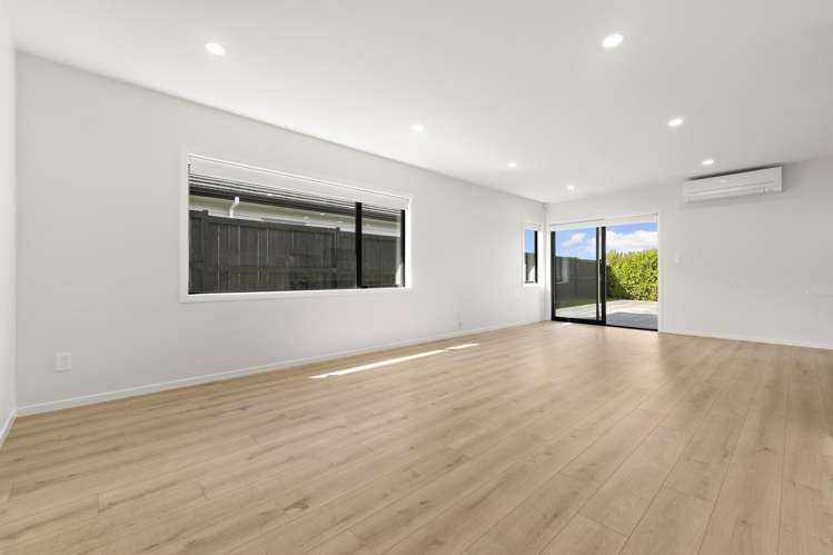 50 Siren Street_5