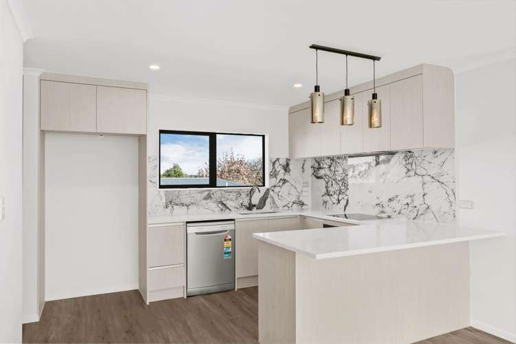 4/10 White Road Manurewa_2