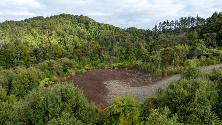 283 Govan Wilson Road Matakana_15
