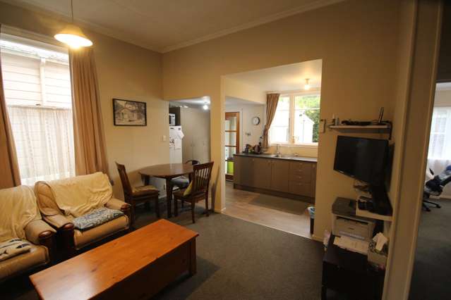 24 Crown Street North East Valley_3