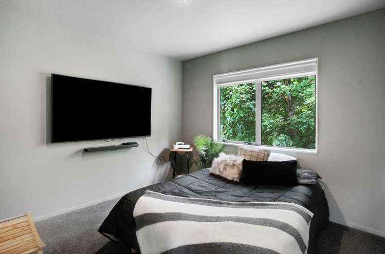 5a Collingwood Road Waiuku_17