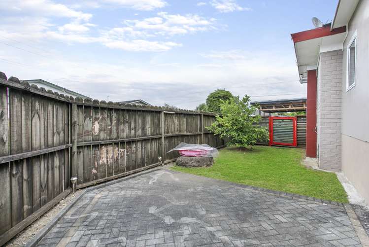 1/75 Russell Road Manurewa_12