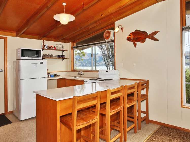 9 Stanley Place Akaroa_14