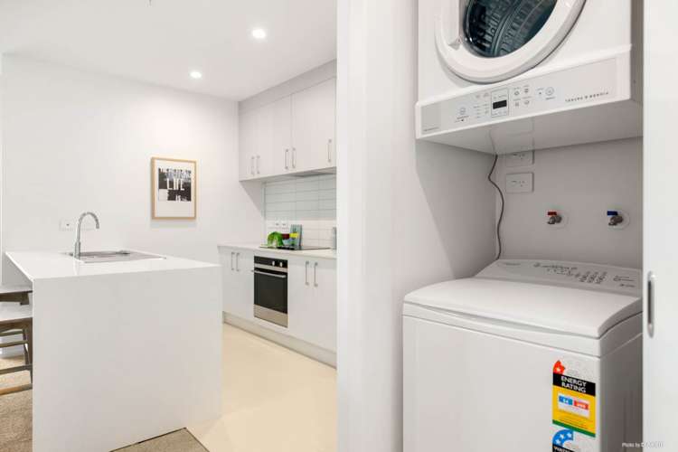 706/6 Waikumete Road Glen Eden_13