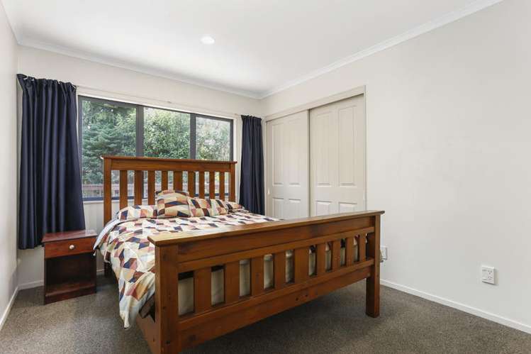 4f Shaw Road Oratia_10