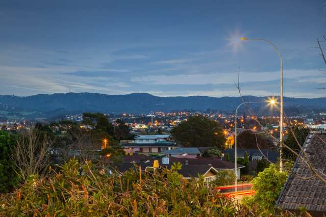 1/212 Edmonton Road Te Atatu South_1