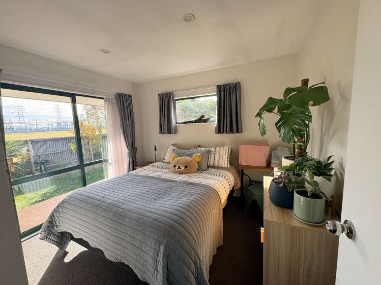 19A Kaplan Avenue Islington_10