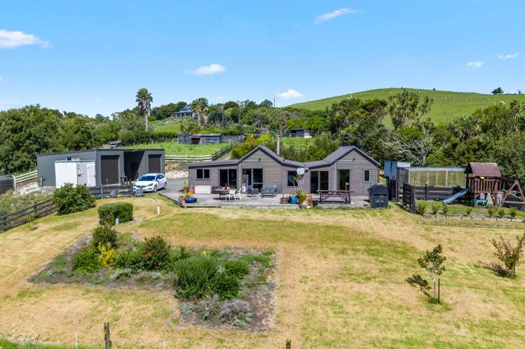 27 Waterview Crescent Kaiwaka_32
