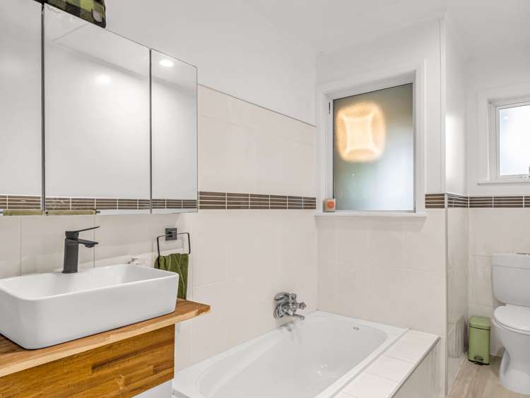 100A Hynds Road Gate Pa_17