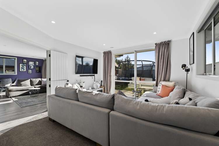 23 Estate Grove Inglewood_7