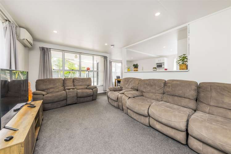 83 Arimu Road Papakura_7