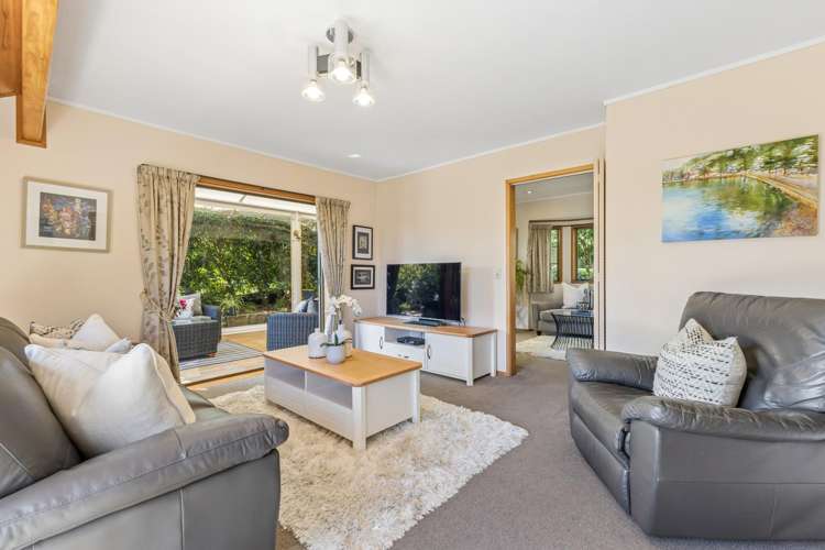 20 Andrea Place Sunnyhills_6