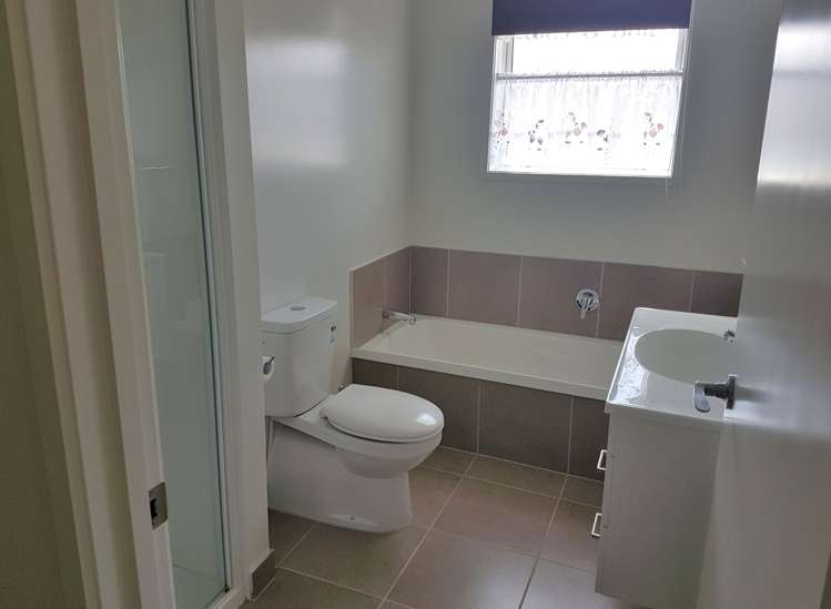 8 Ocean View Rise Ruakaka_12