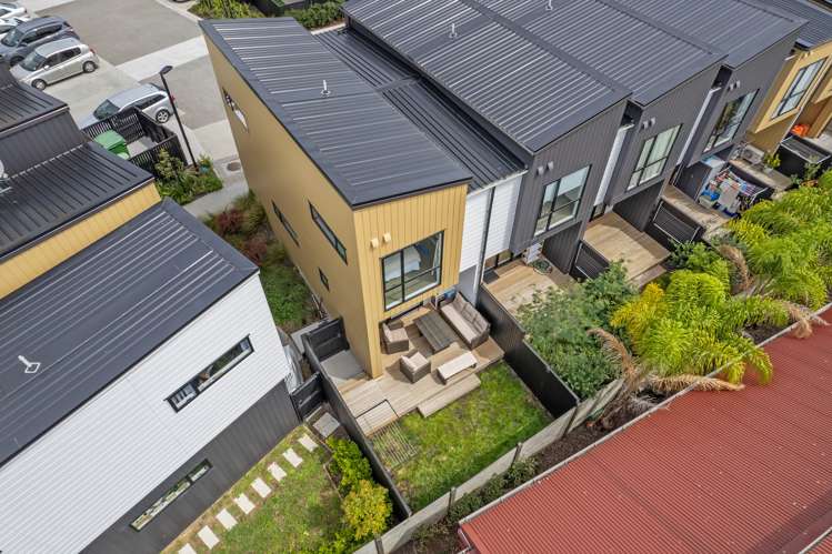 22/47a Huntington Drive Huntington Park_0