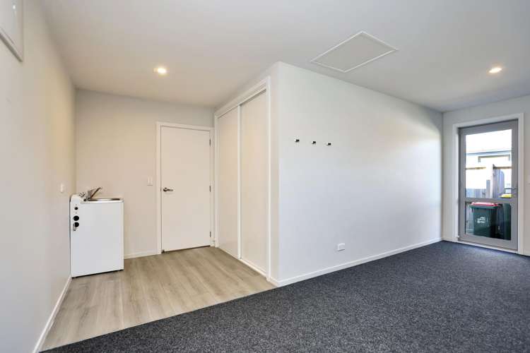 66 Kelvin Crescent Allenton_21