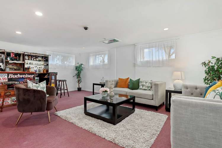 4265 Great North Road Glendene_23