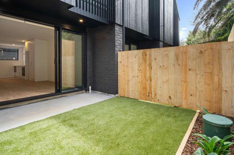 7/48 Torrington Crescent 10026_10