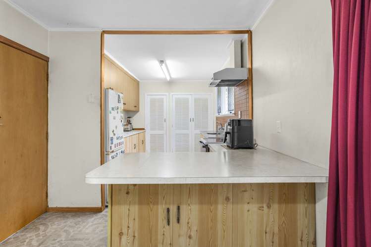 10 Sheehy Grove Wainuiomata_15