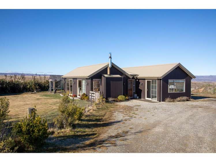 12 Swamp Lane Waikerikeri_16