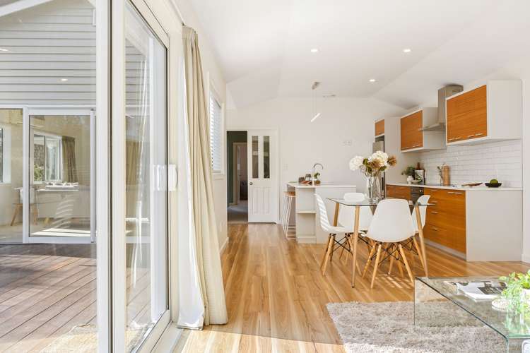 47 Stapletons Road Richmond_10