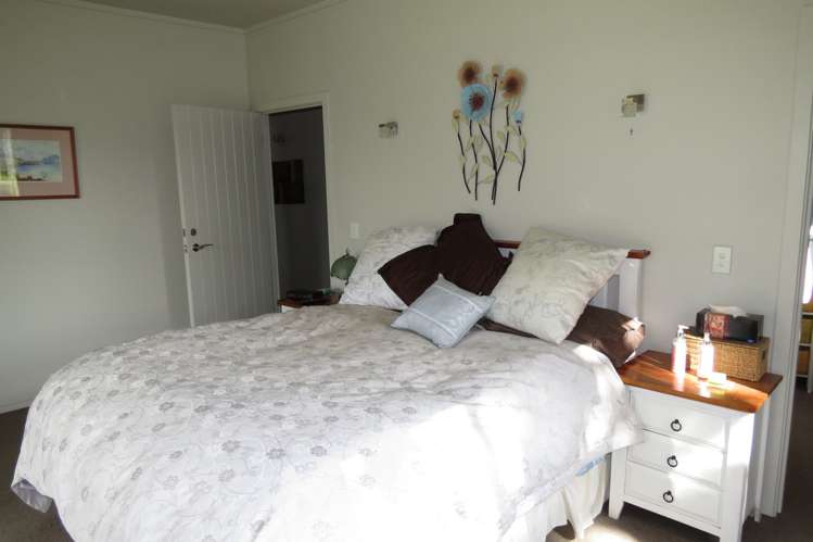 325 Riverbank Road Wanaka_11