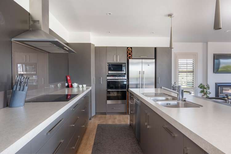 2 Cherry Lane Acacia Bay_10