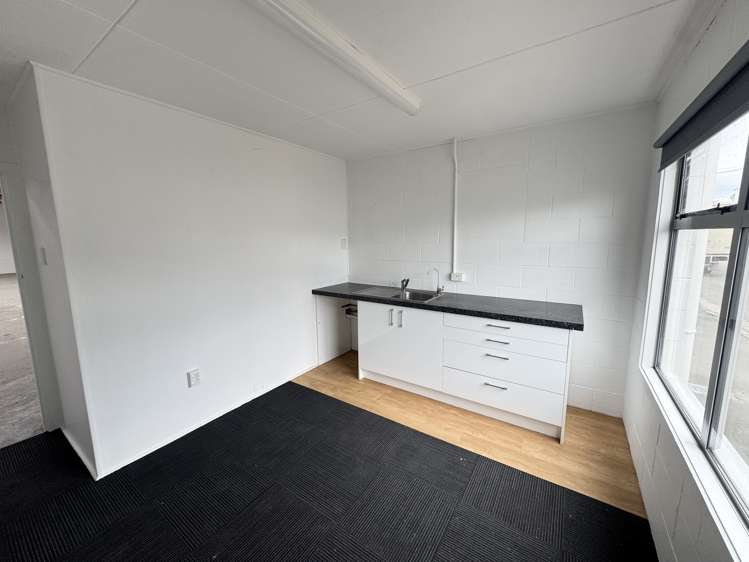 28 Broughton Street South Dunedin_3