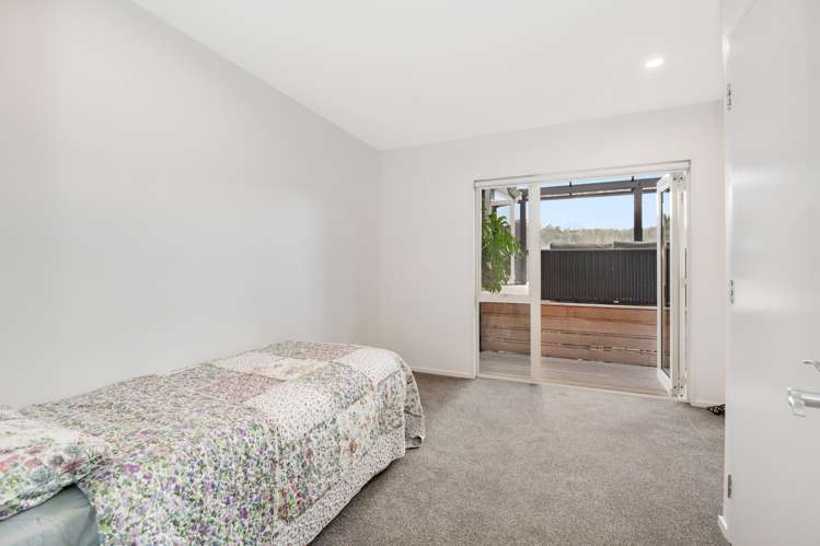 13 Deborah Place Okura_19