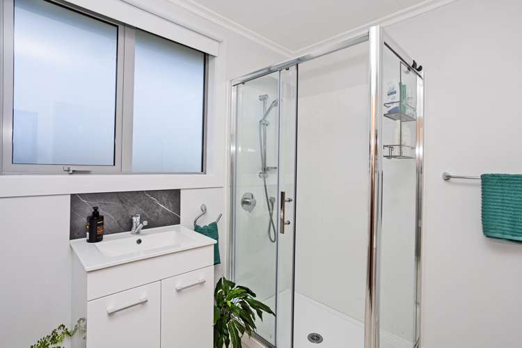 69 Racecourse Road Glengarry_9