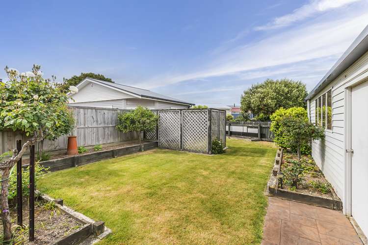 8 Strathavon Road Miramar_15