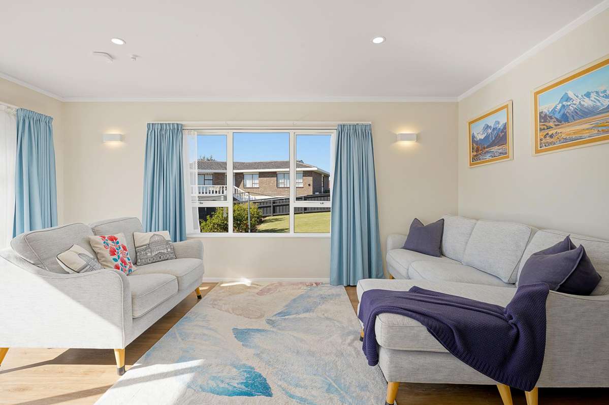 2/219 Edmonton Road_1