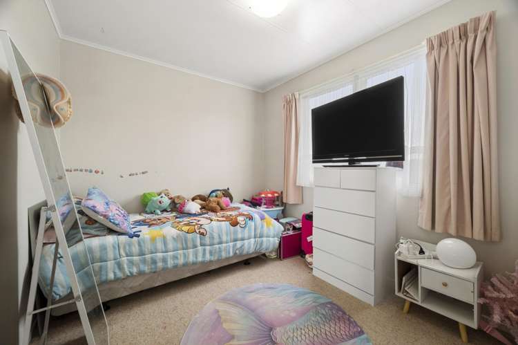 286 Clayton Road Pukehangi_10