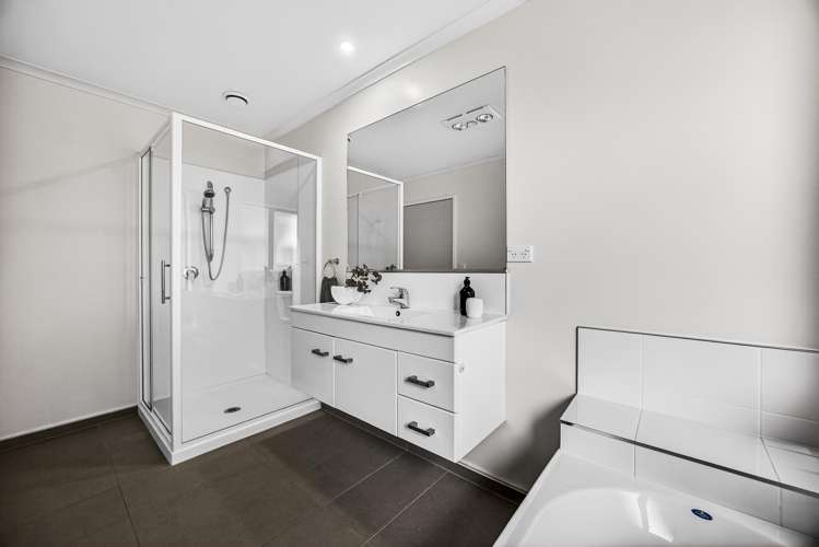 52 Madison Terrace Silverdale_21