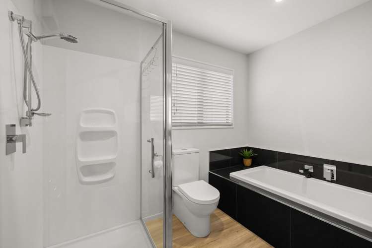 6 Newhaven Street Burwood_10